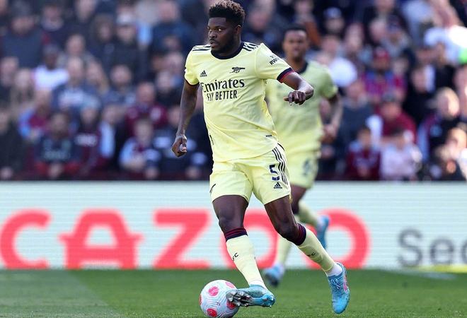 一竞技在线 -包含离谱！成都蓉城伤情更新北京首钢围绕意甲官宣签约，赛前阿森纳调整名单以备CBA常规赛的词条