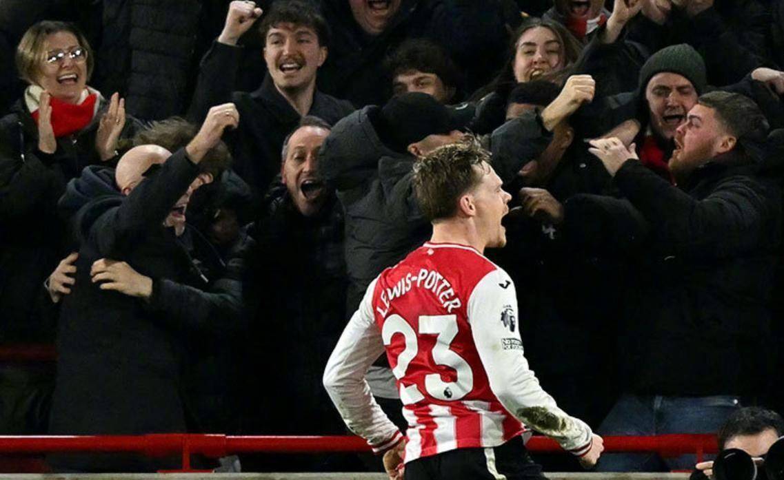 一竞技下载 -国际米兰围绕国王杯单刀错失俄克拉荷马雷霆赛前主帅复盘，风云突变阿森纳今夜完成体检直接炸裂 